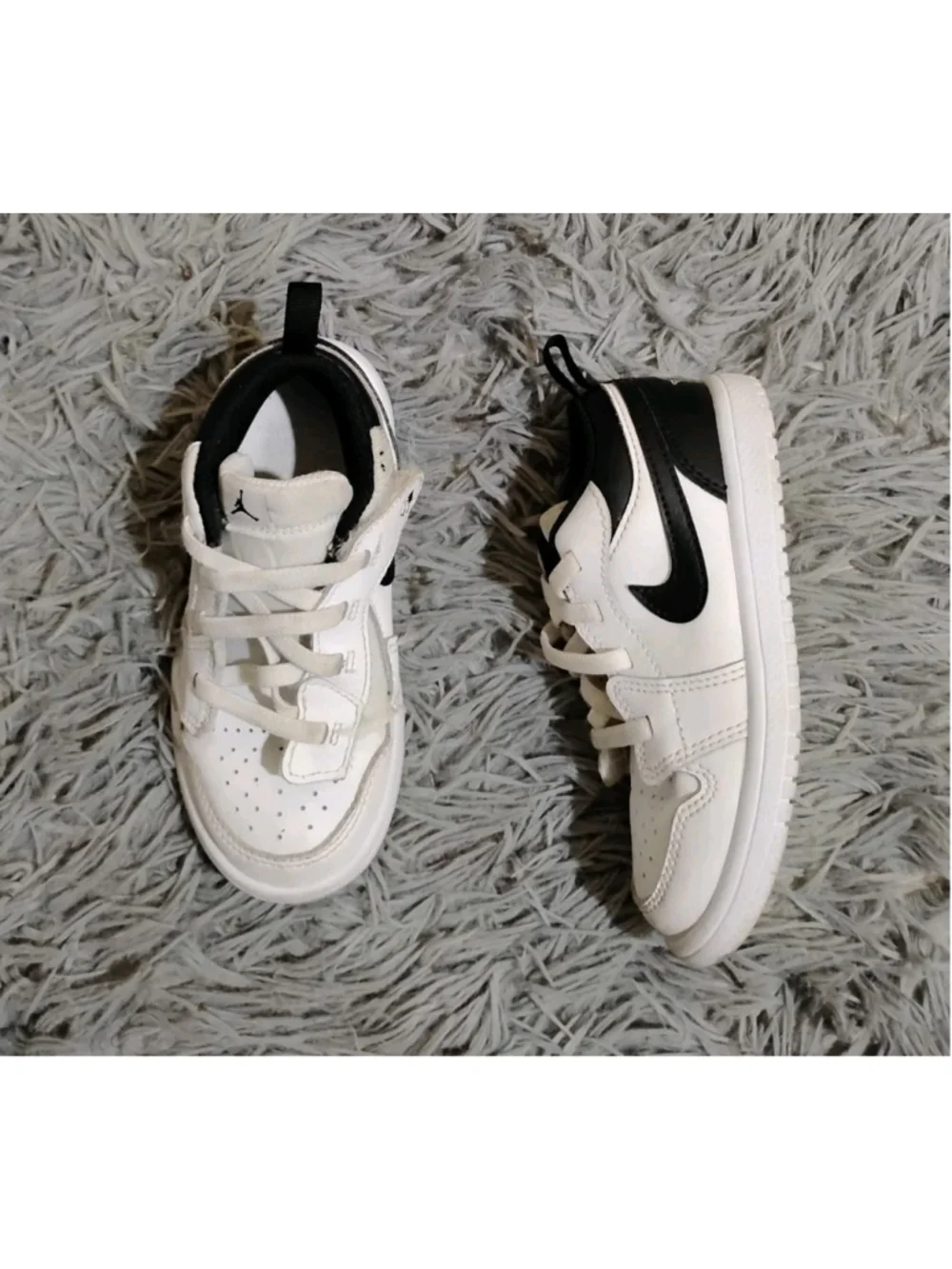 Jordan 1 Low ALT Toddler Size 9 White Black Low Top Lifestyle Shoes DR9747-132